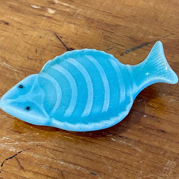 Fish Shaped (Japan) Chopsticks Rests; Vintage Unused; Set of 6 with original box - Picture 4 of 11